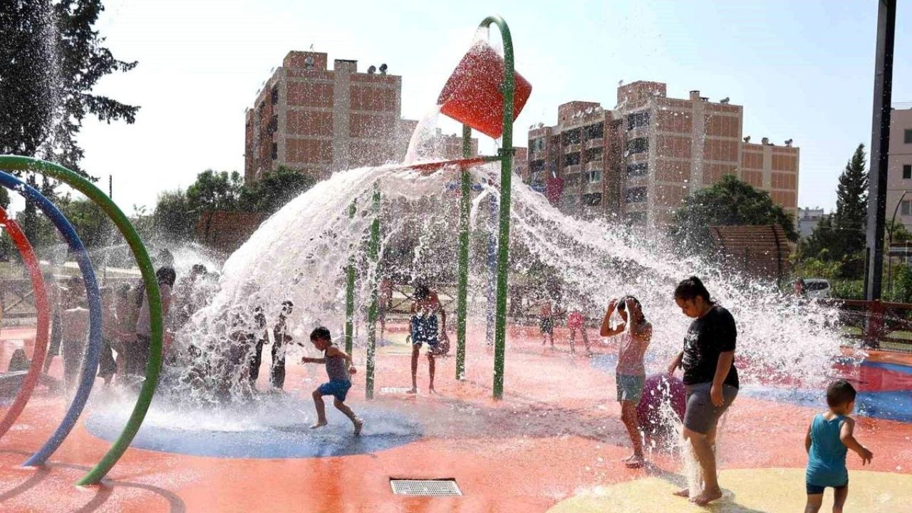 Adana'da Ücretsiz Su Oyun Parkları Açıldı İşte Adresler Ve Saatler (1)