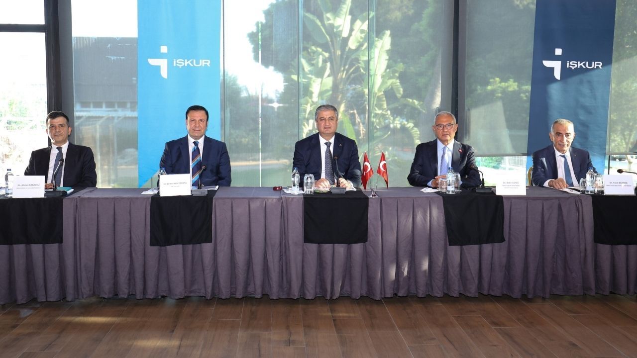 Adana'nın Istihdam Geleceği Aosb'de Değerlendirildi (3)