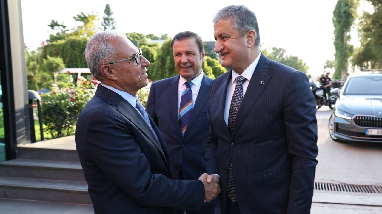 Adana'nın Istihdam Geleceği Aosb'de Değerlendirildi