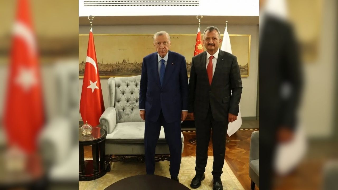 AK Parti'nin Adana'daki merkez ilçe atamaları belli oldu