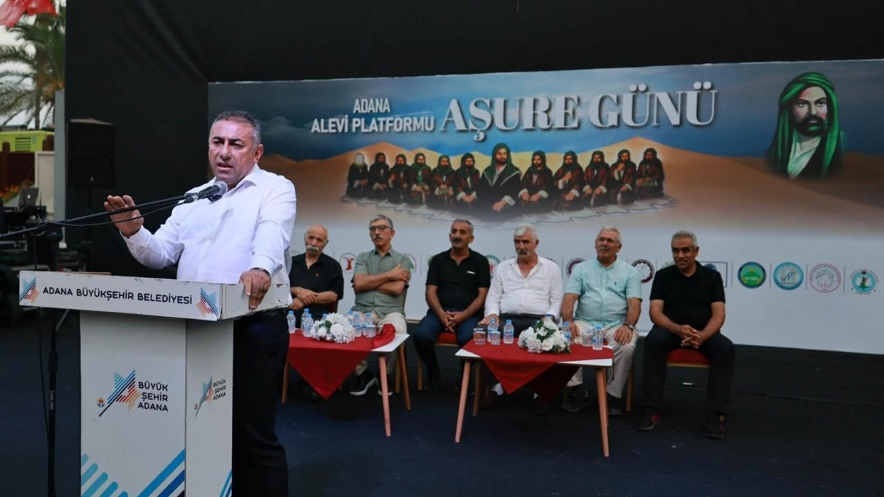 Aşure Bereketi Mazlum Çimen Konseriyle Taçlandı (4)