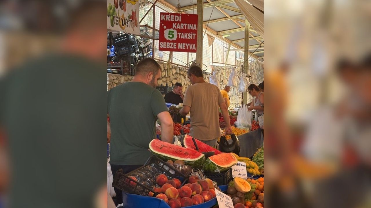 Burhanettin Bulut'tan Ekonomi Tepkisi Sofraya Bile Taksit Geldi