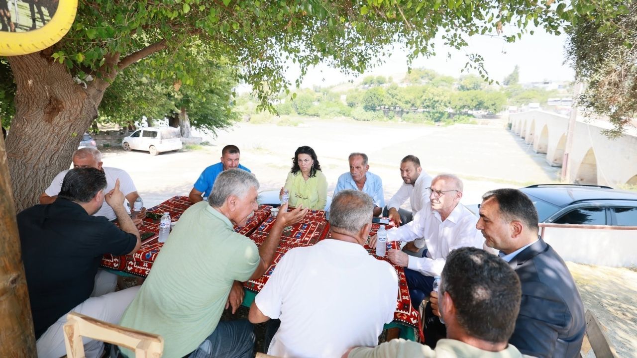 Cafer Boyraz Misis'te Muhtarlarla Buluştu (1)