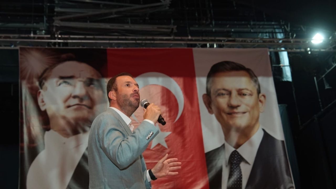 Ceyhan Belediye Başkanı Kadir Aydar Chp'den Istifa Etti
