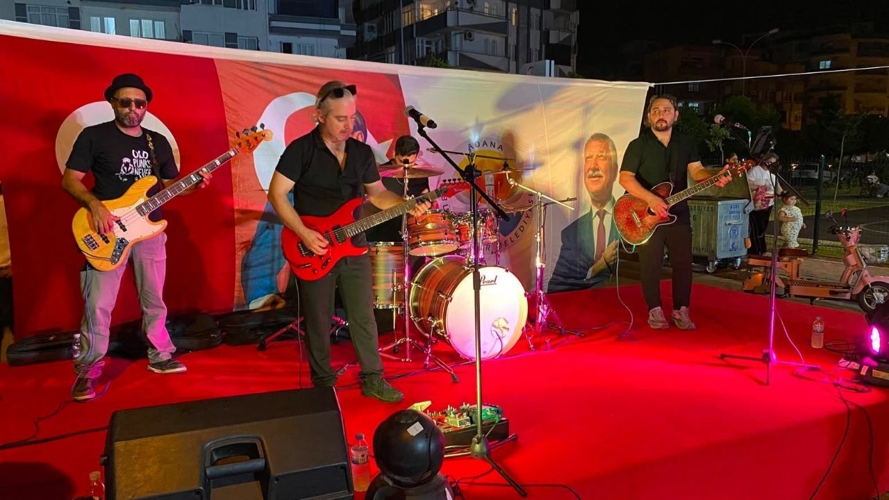 Ceyhan'da Bi' Yaz Konserleri Coşkusu Yaşandı (2)