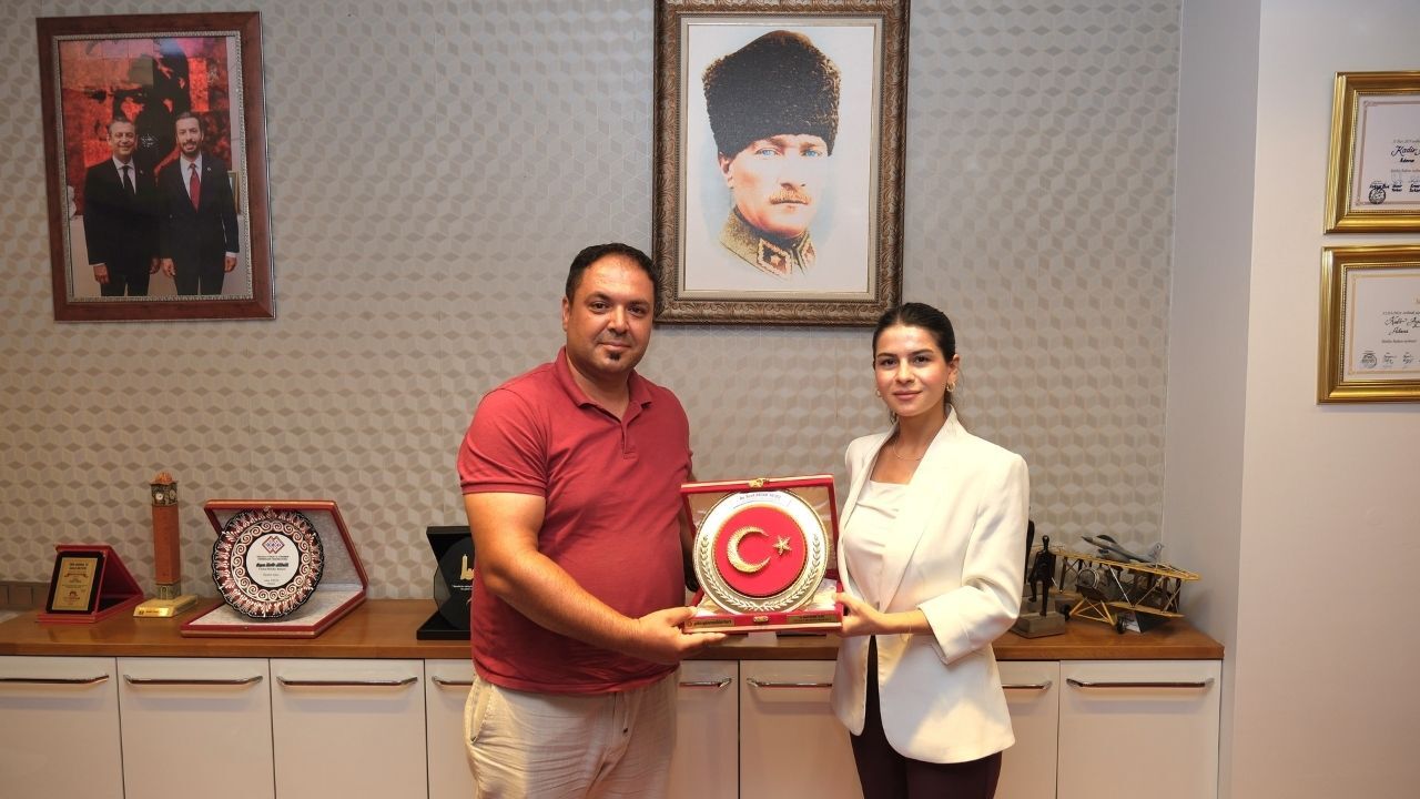 Ceyhanlı Muhtarlardan Başkan Vekili Yıldız'a Ziyaret