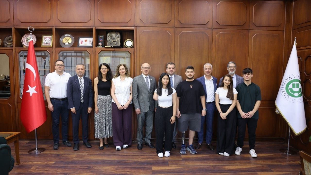 Çukurova Üniversitesi'nden Depremzede Çocuklar Için Anlamlı Iş Birliği (1)