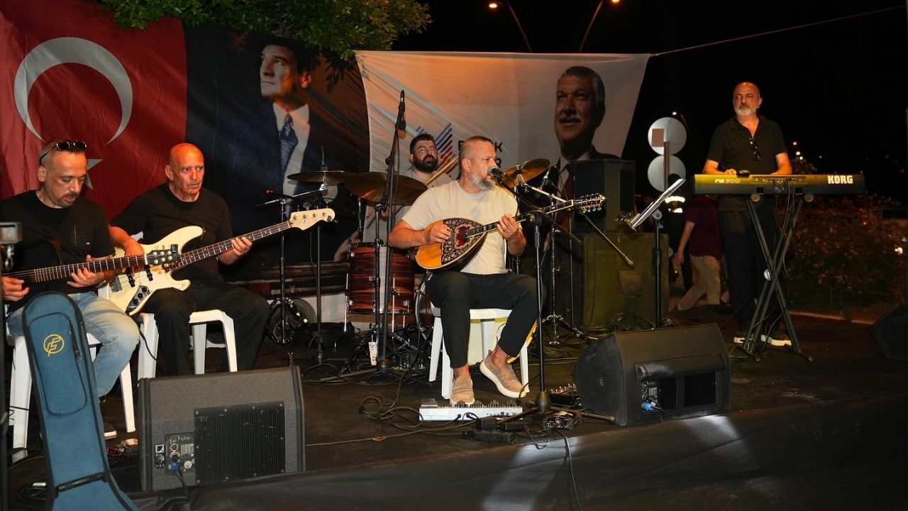 Çukurova'da Bi' Yaz Konserleri Coşkusu (1)