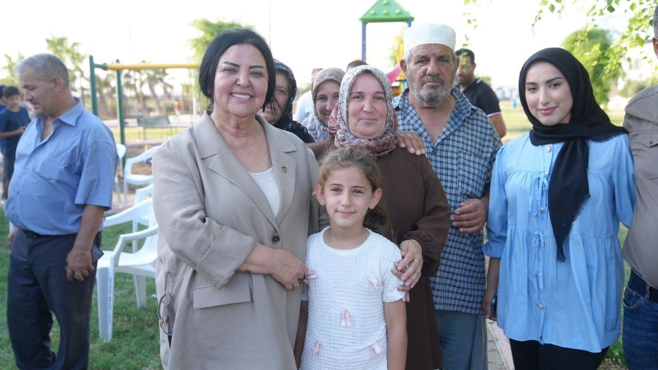Hasibe Akkan Mahalle Muhtarları Ve Vatandaşlarla Buluştu (1)
