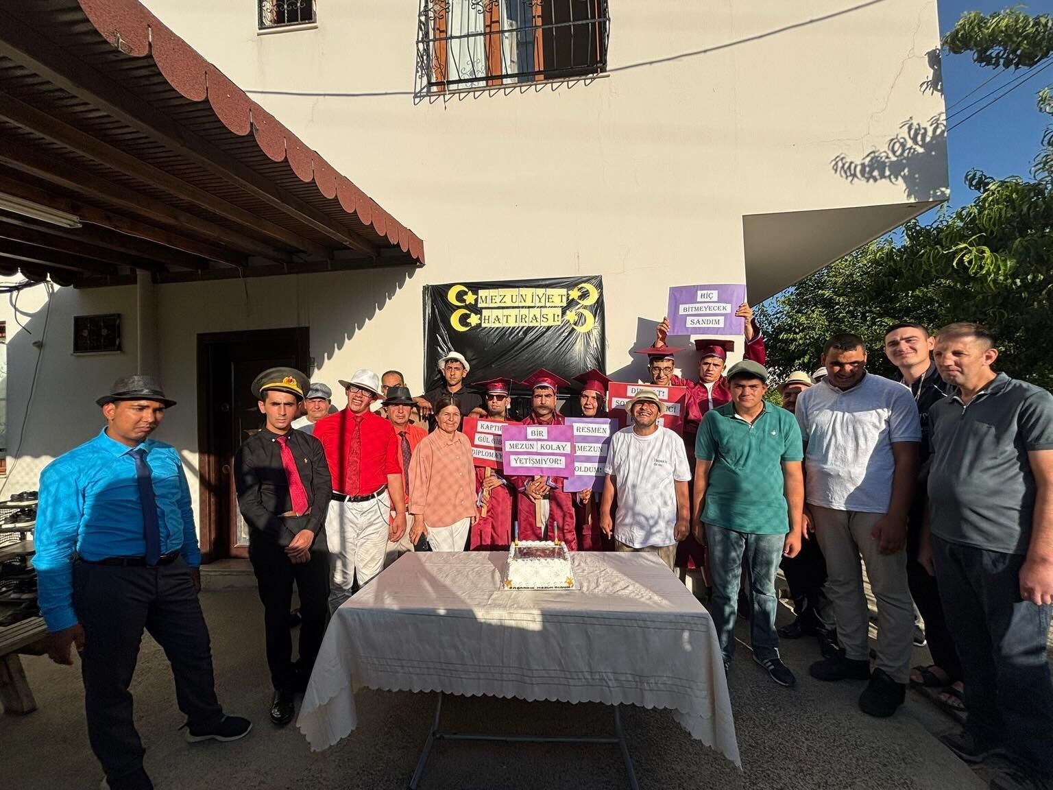 Karaisalı Engelsiz Yaşam Merkezi’nde gurur günü