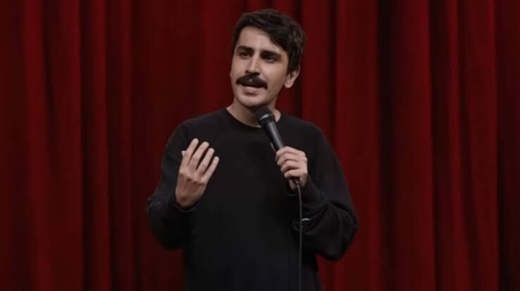 Komedyen Deniz Göktaş gözaltına alındı