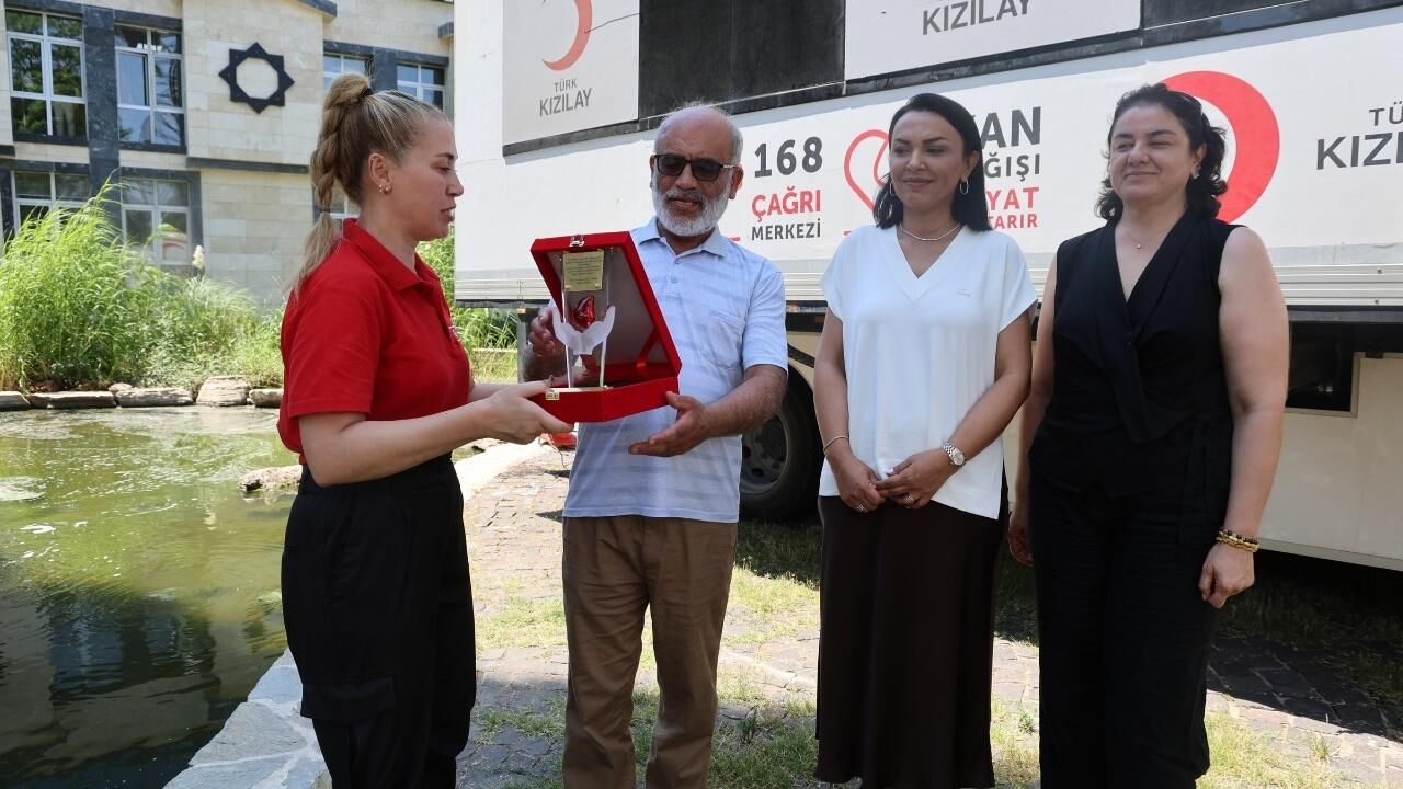 Kozan'da Kan Bağışı Seferberliği! Bir Günde 59 Ünite Kan Toplandı
