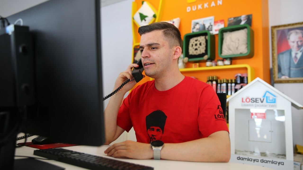 Lenf Kanserini 3 Kez Yendi, Şimdi Hastalara Umut Oluyor (2)