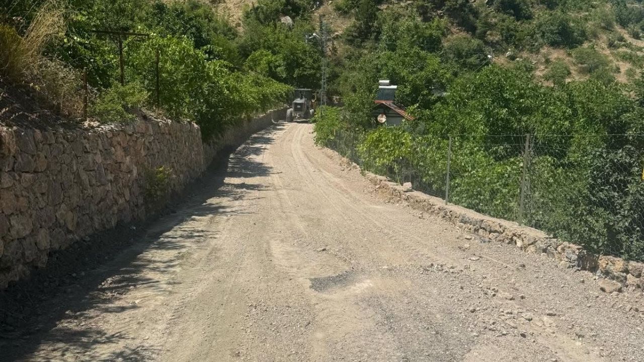 Saimbeyli'de Cezaevi Ve Hastane Yolunda Asfalt Için Geri Sayım (2)