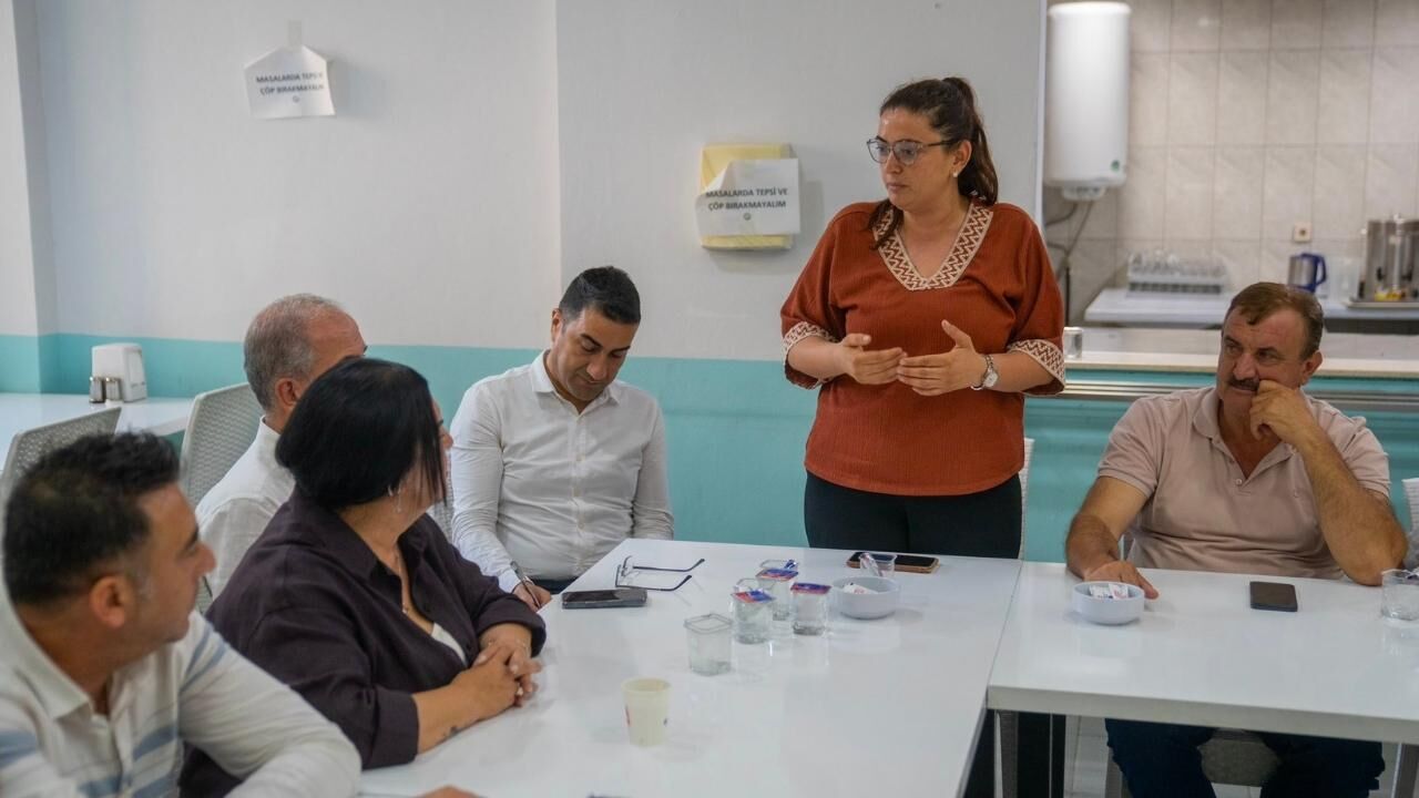 Seyhan'da Mahallelerin Sorunları Masaya Yatırıldı (2)