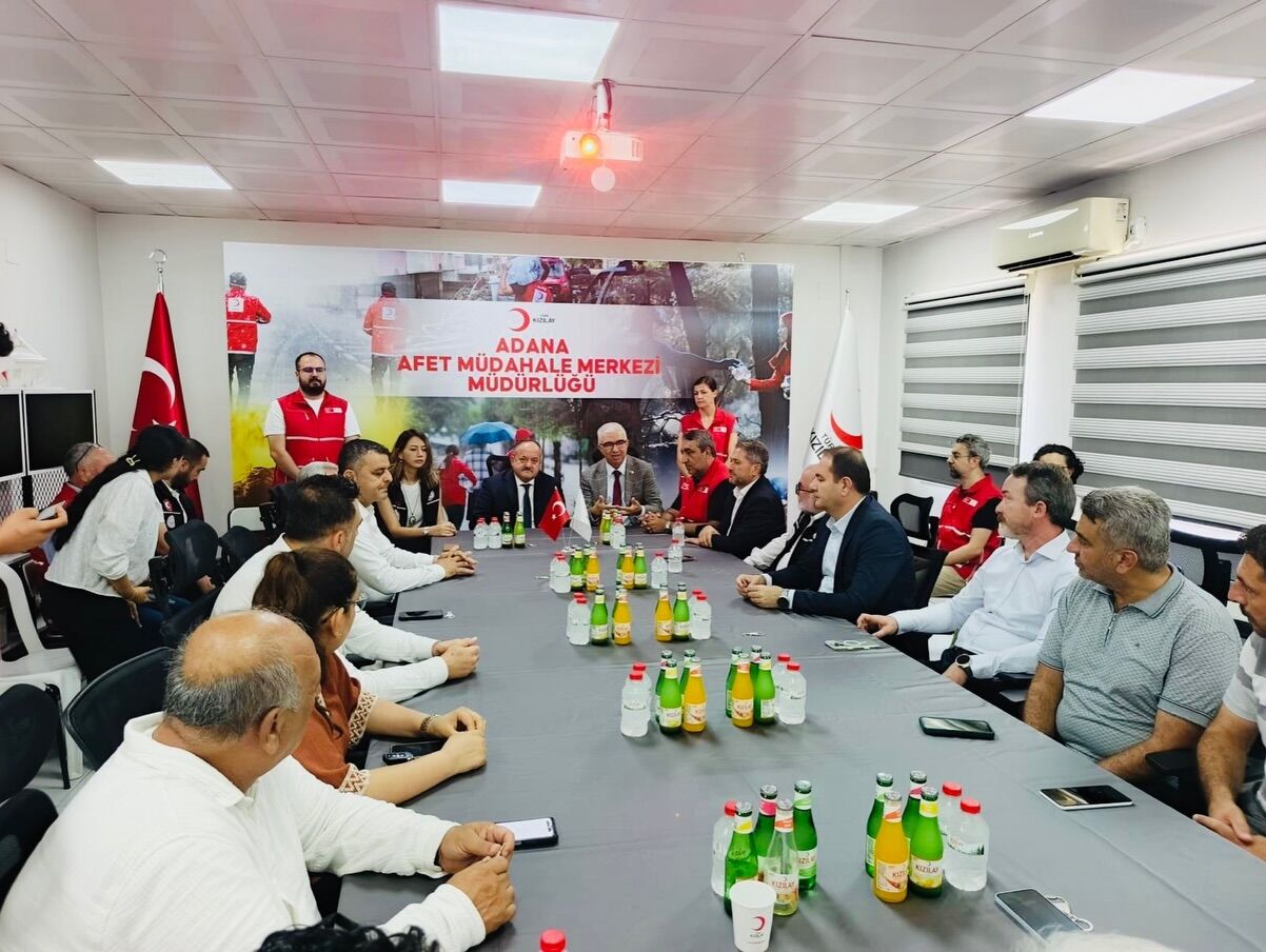 Seyhan’da Örnek Güç Birliği Protokol Kan Bağışında Bulundu, Aşevini Ziyaret Etti (2)