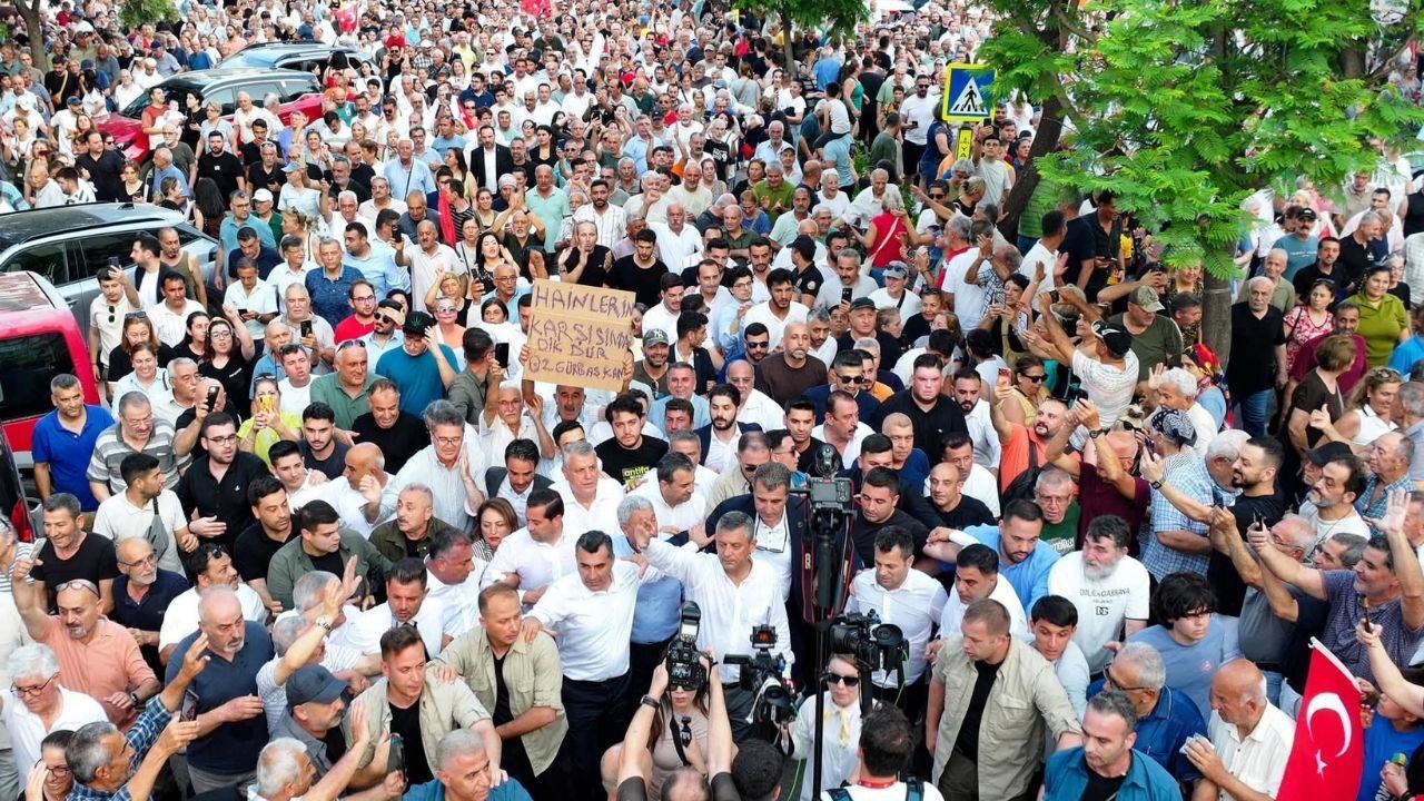 Tanburoğlu Adana'nın Coşkusu Meclis Kürsüsüne Taşındı (1)