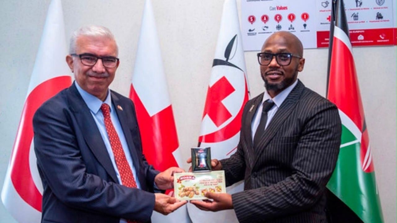 Türk Kızılayı'ndan Kenya'ya Umut! 25 Bin Kişi Temiz Suya Kavuştu (3)