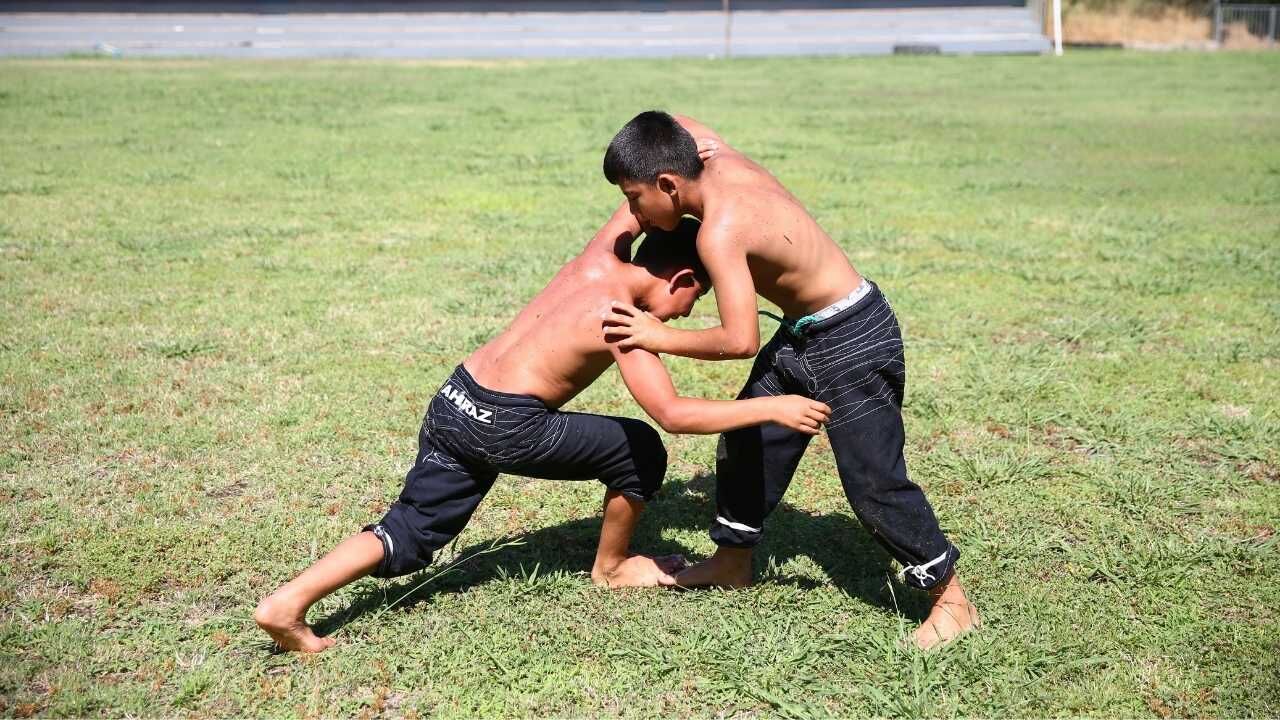 Türkiye Şampiyonu Ikiz Güreşçilerin Yeni Hedefi Olimpiyat Madalyası (2)