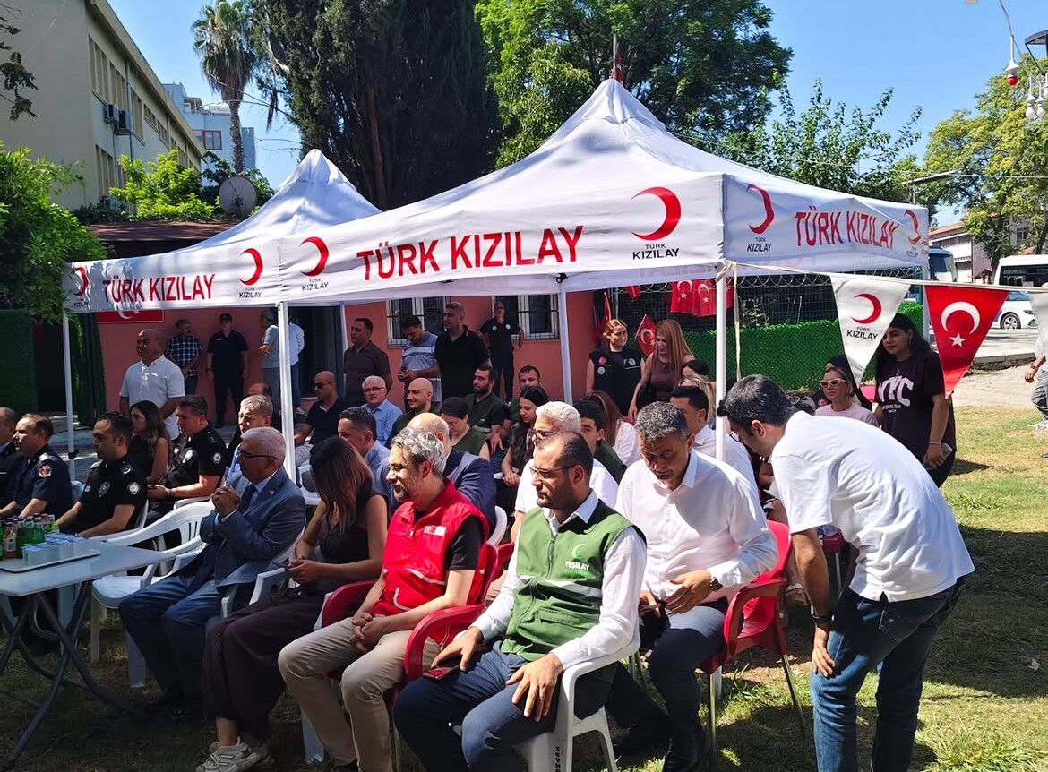 Yeşilay Adana Şubesi’nden Kan Ve Fidan Bağışı Hamlesi (2)-1