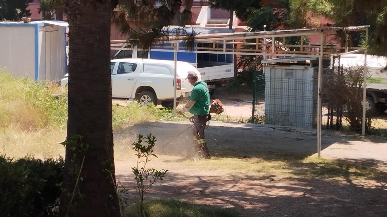 Yumurtalık’ta Büyükşehir Ve İlçe Belediyesi El Ele Verdi (1)