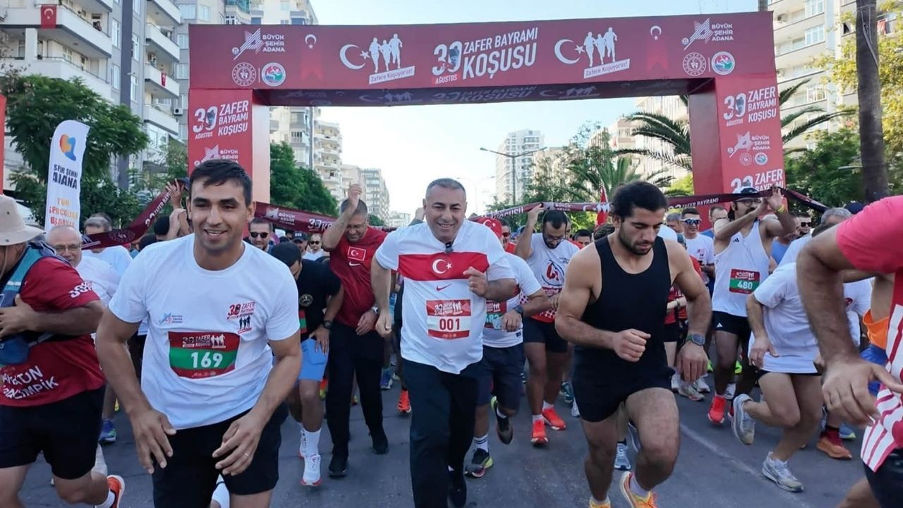 30 Ağustos Coşkusu Zafer Koşusu Ile Yaşatıldı