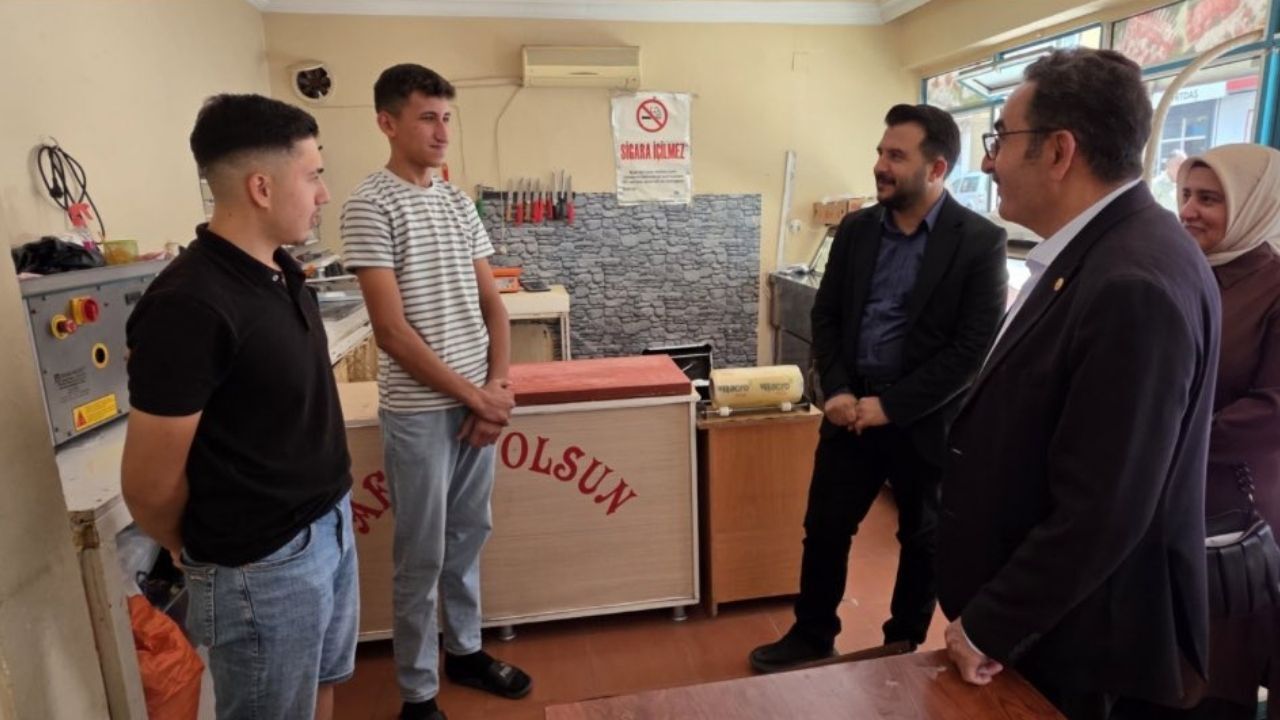 Abdullah Doğru Saimbeyli'de Esnafla Buluştu (1)