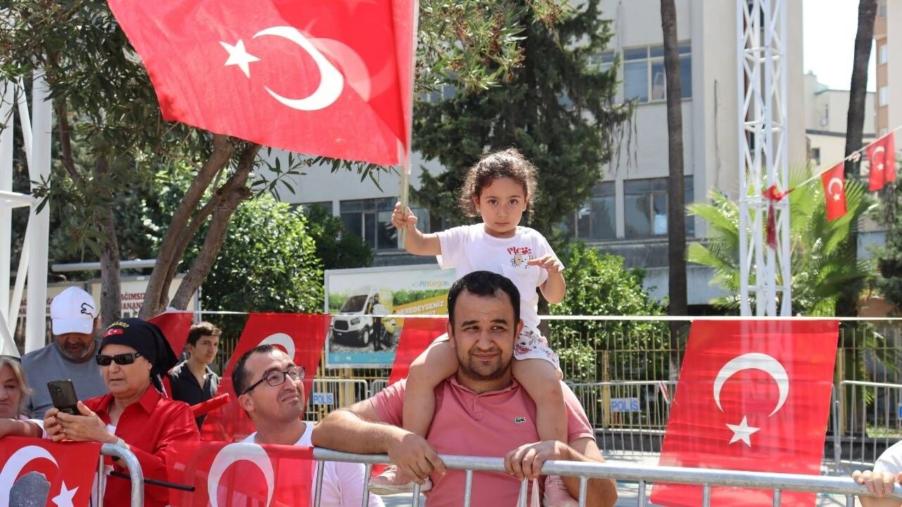 Adana’da 30 Ağustos Zafer Bayramı Törenlerle Kutlandı (1)
