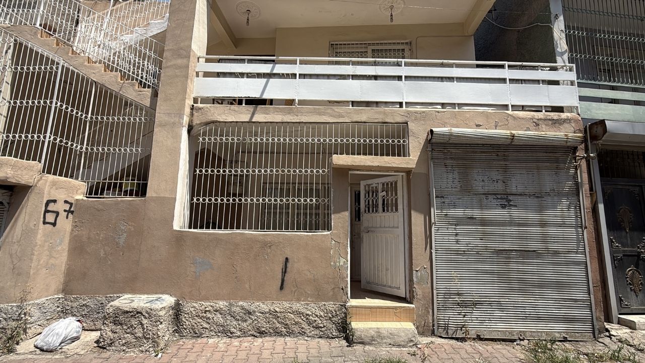 Adana'da Eski Eşini Bıçakla Yaralayan Zanlı Tutuklandı (1)
