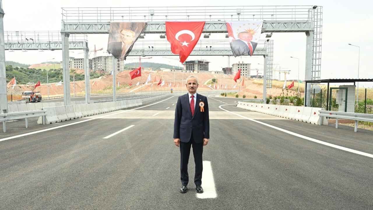 Adana’da Gişeler Tarih Oluyor Araçlar Artık Durmadan Geçecek