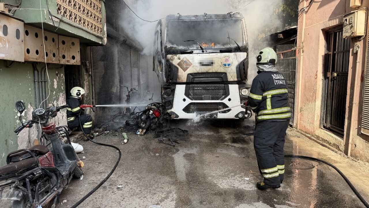 Adana’da Kanalizasyon Çalışması Sırasında Vidanjör Alev Ald (2)