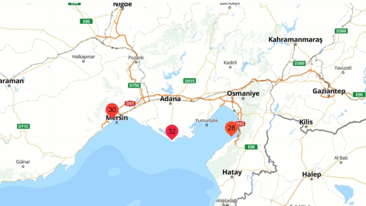 Adana'da Sıcaklık Denize De Yansıdı! Karataş'ta Su 32 Derece (1)