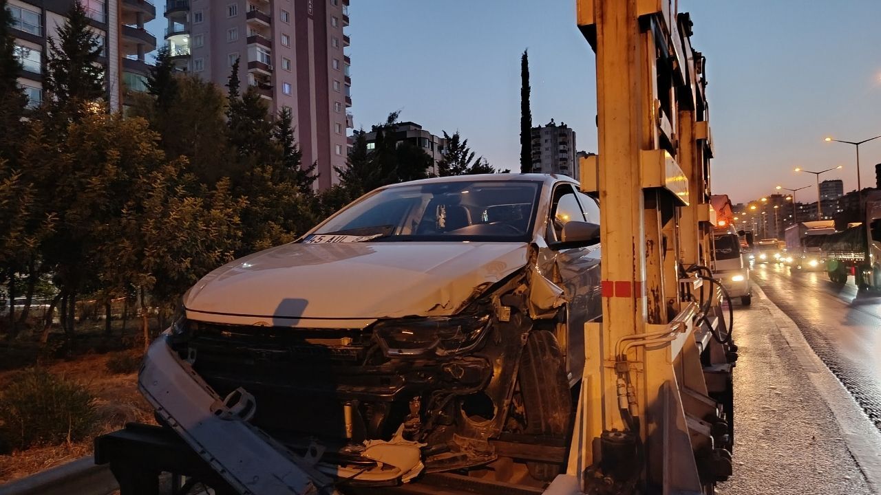 Adana'da Zincirleme Trafik Kazası 3 Yaralı