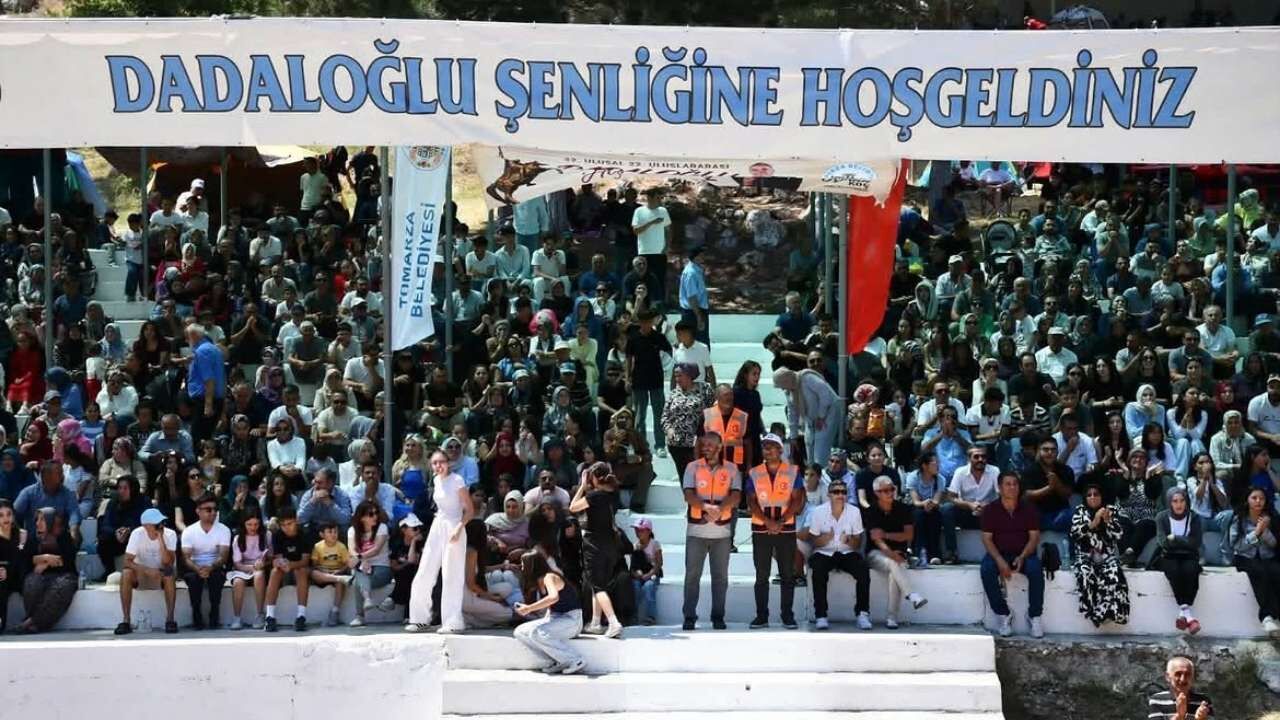Ahmet Aktürk, Dadaloğlu Şenlikleri’nde Hemşehrileriyle Buluştu (1)