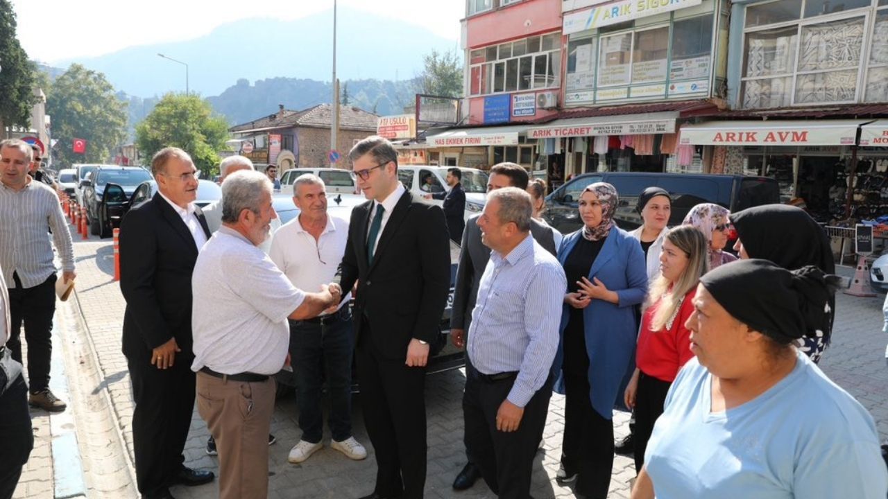 Ak Parti Adana İl Başkanı Mustafa Özkan'dan Feke'ye Çıkarma Yaptı (1)