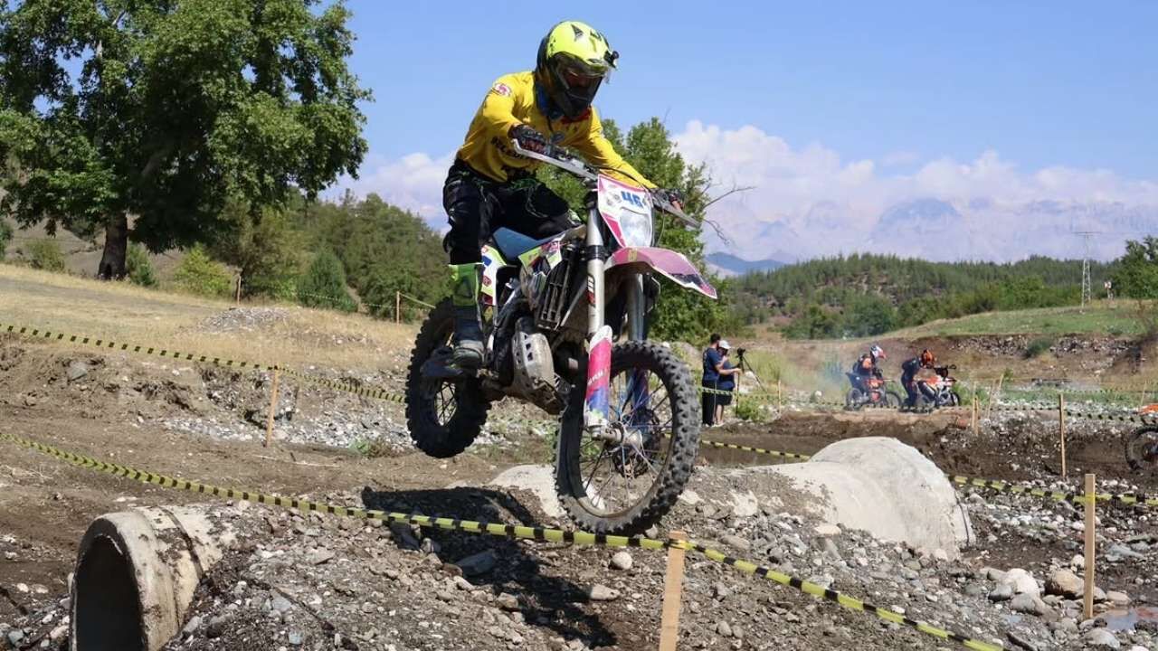 Aladağ’da Endurofest Heyecanı Nefes Kesti (1)