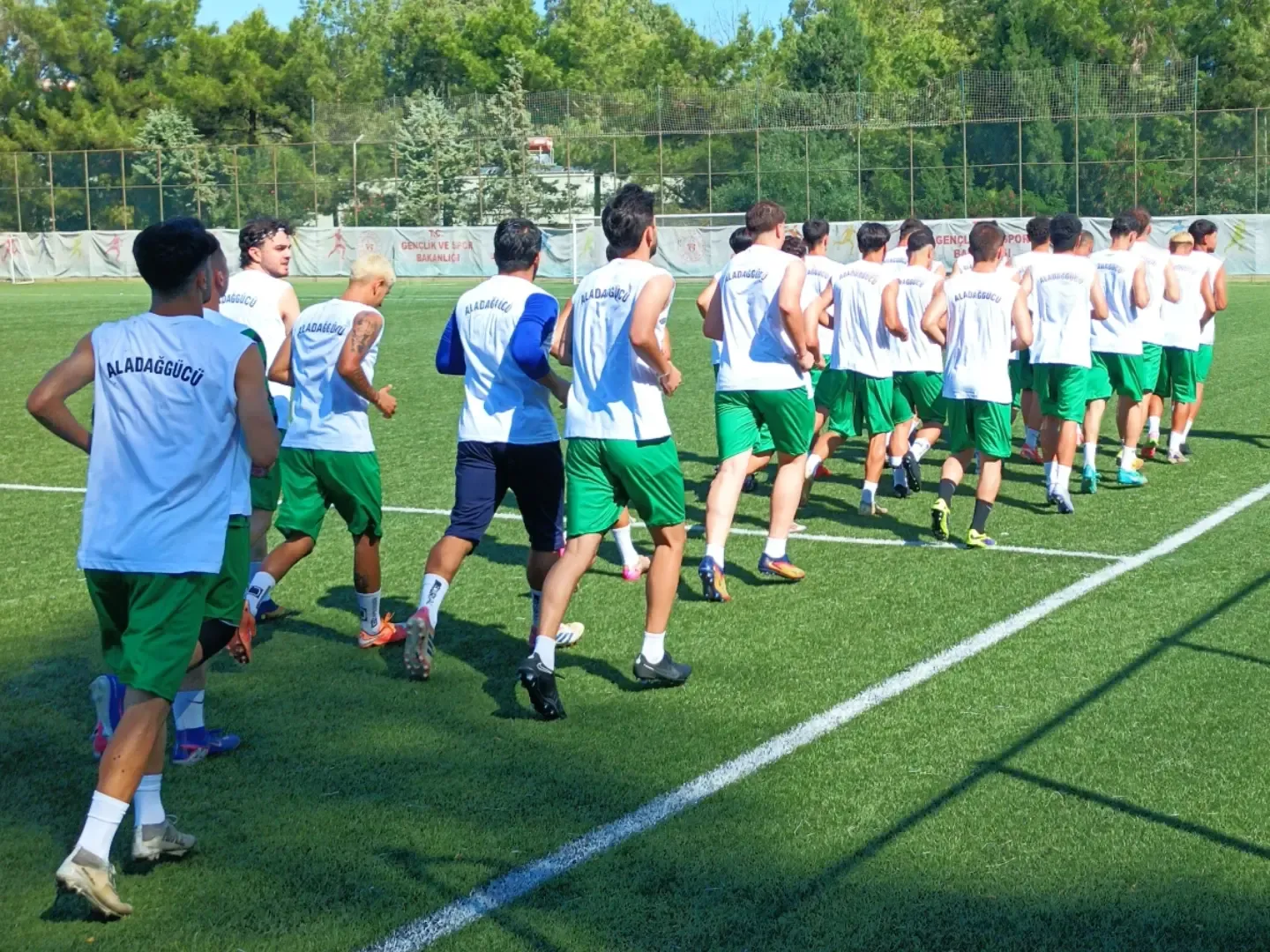 Aladağgücü’nde Yeni Sezon Heyecanı Hedef Profesyonel Lig (1)