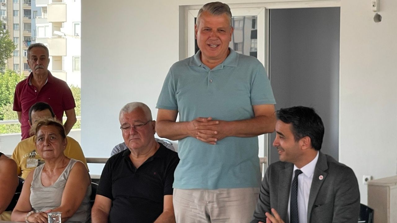 Ayhan Barut, Yeni Parti Çukurova İlçe Başkanlığı'nda Partililerle Buluştu (1)