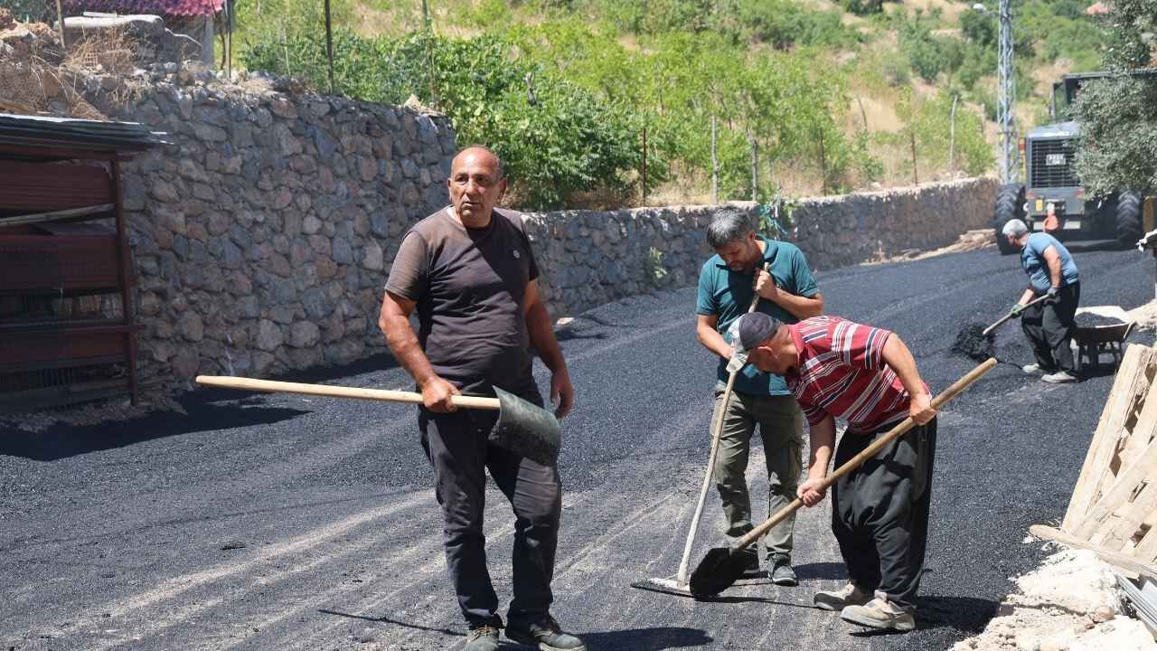 Başkan Dal Asfalt Işçilerini Ziyaret Etti Her Babayiğidin Harcı Değil (2)
