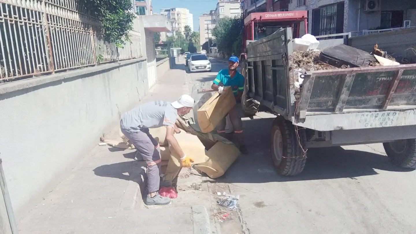 Ceyhan Belediyesi'nden Çevre Seferberliği Daha Temiz Bir Ceyhan Için Sahadayız (1)