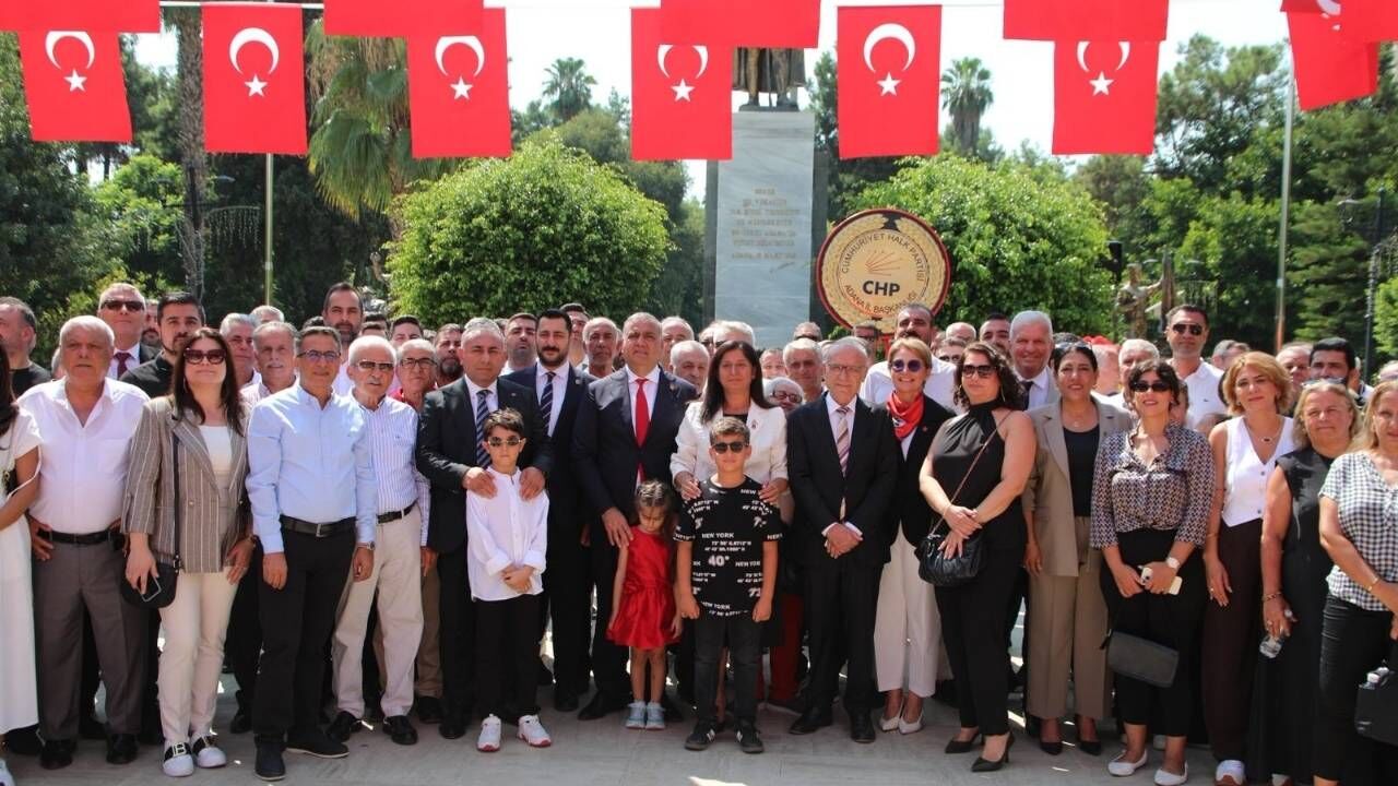 Chp Adana’dan 30 Ağustos Zafer Bayramı Kutlaması