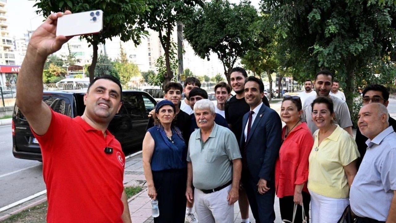 Çukurova’da Başkan Kozay Sahada Vatandaşları Dinledi (3)