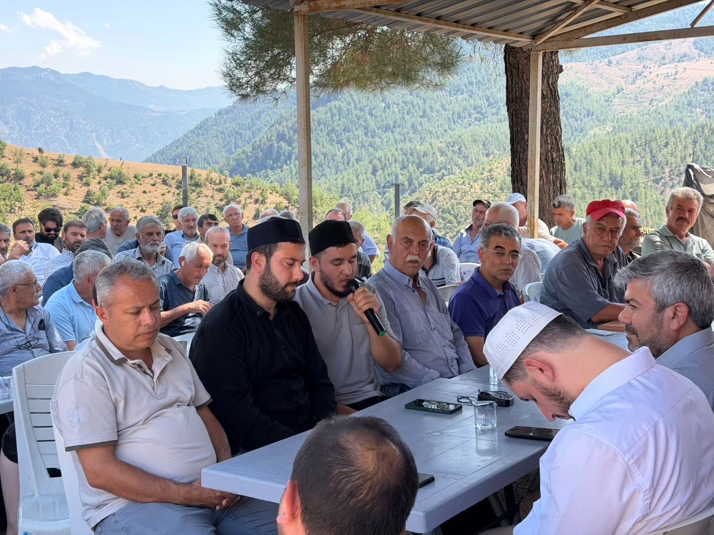 Feke’nin Manevi Mimarı Hacı Hasan Fevzi El Kozani Göbelli’de Anıldı (2)