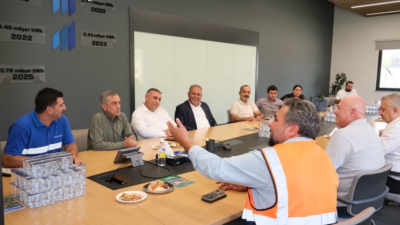 Güngör Geçer Ve Tufanbeyli Belediye Başkanı Ahmet Aktürk'ten Santral Ziyareti
