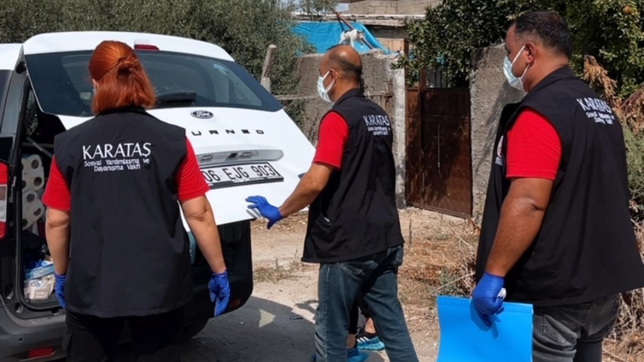 Karataş Kaymakamlığı’ndan Yaşlılara Ve Ihtiyaç Sahiplerine Destek