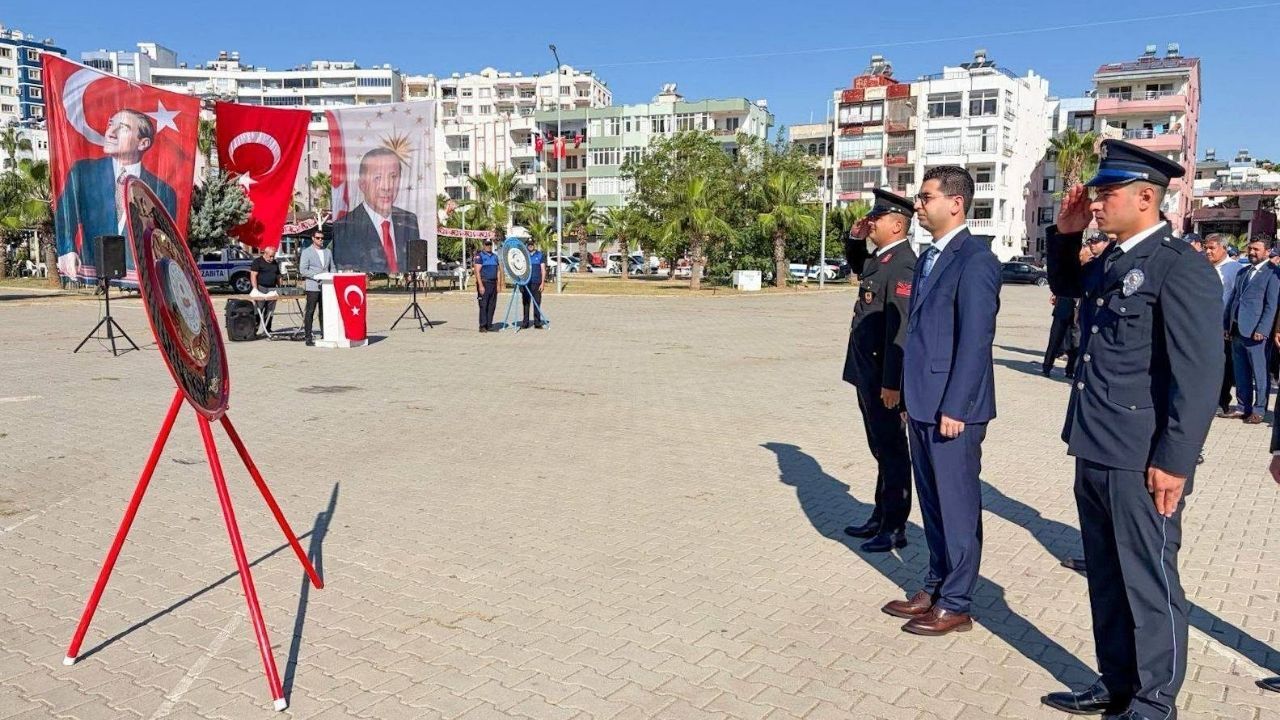 Karataş’ta Zafer Coşkusu Birlik Ve Beraberlikle Yaşandı (3)