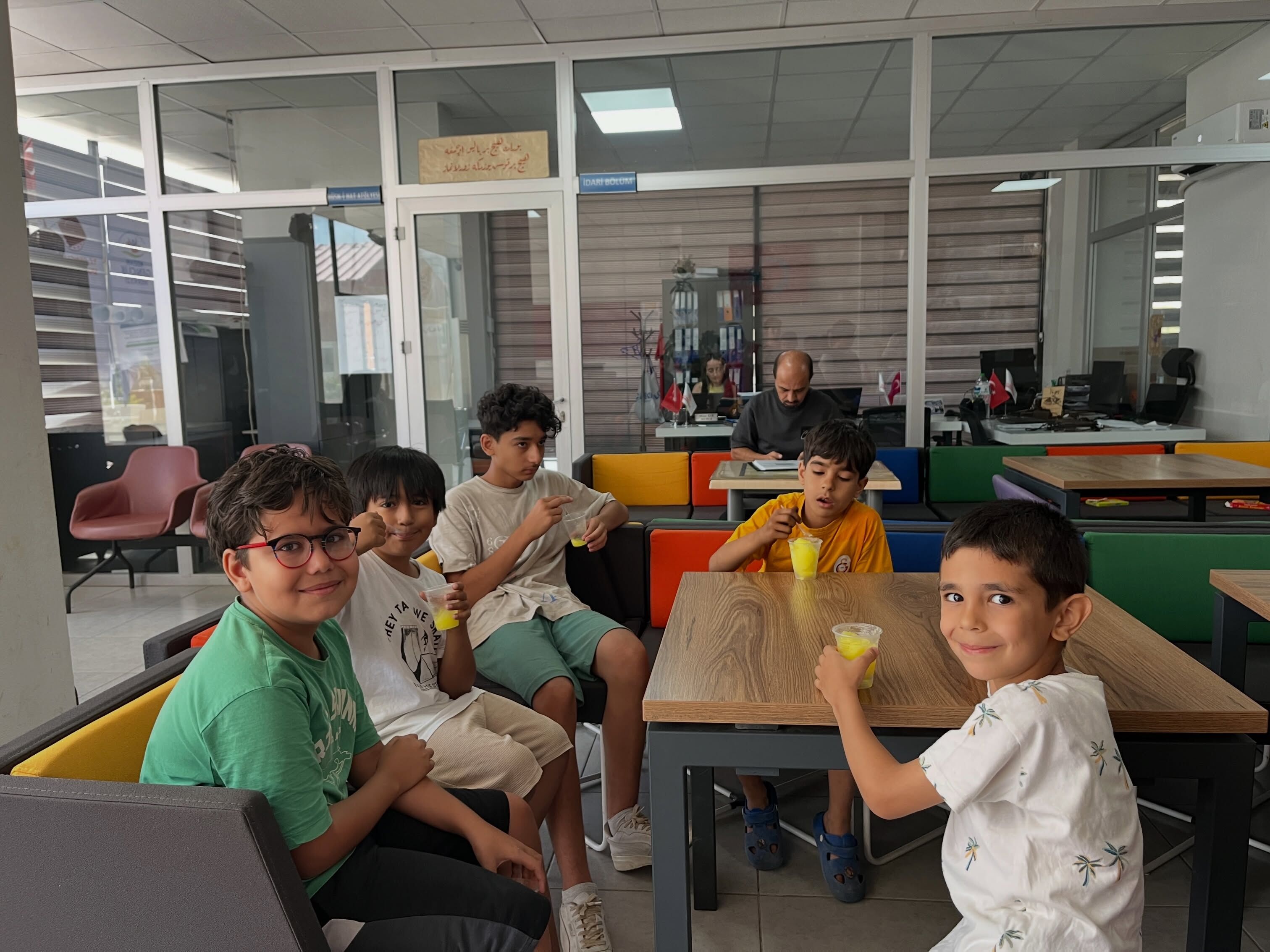 Kozan Gençlik Merkezi'nden Yaz Günlerinde Serinleten Ikram (3)