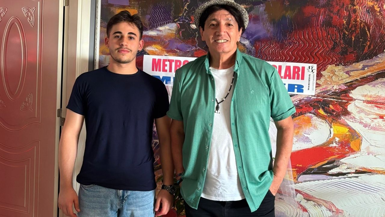Pamuk Fm’den Ahmet Gerçek’e Başarı Ödülü (4)