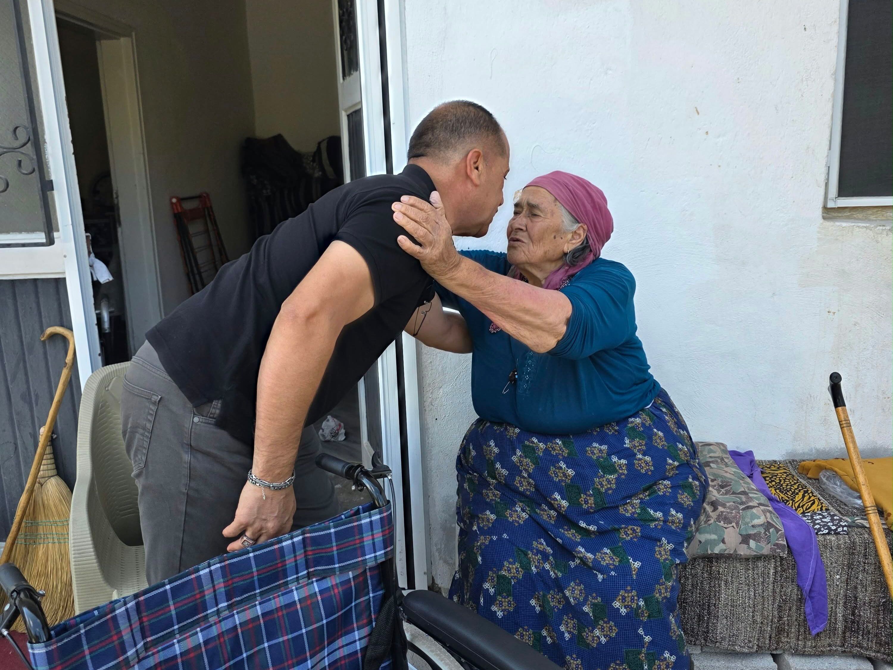 Saimbeyli Belediyesi'nden Süleyla Teyze'ye Yüzleri Güldüren Destek (1)