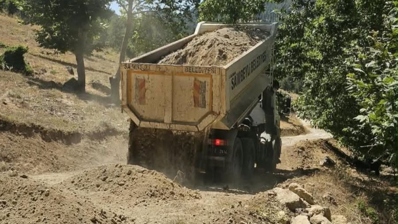Saimbeyli’de Kırsal Yollar Için Seferberlik (2)